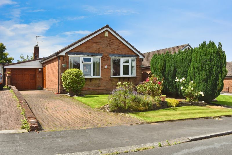 Property photo 1 of 18 Front External