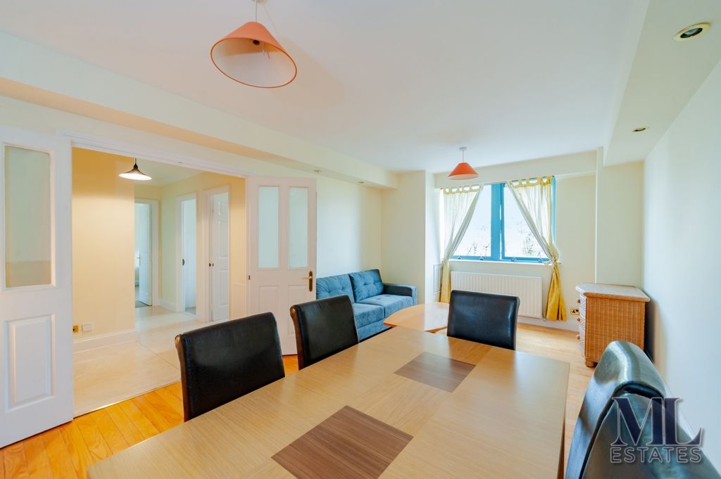 Property photo 1 of 17 Photo 14