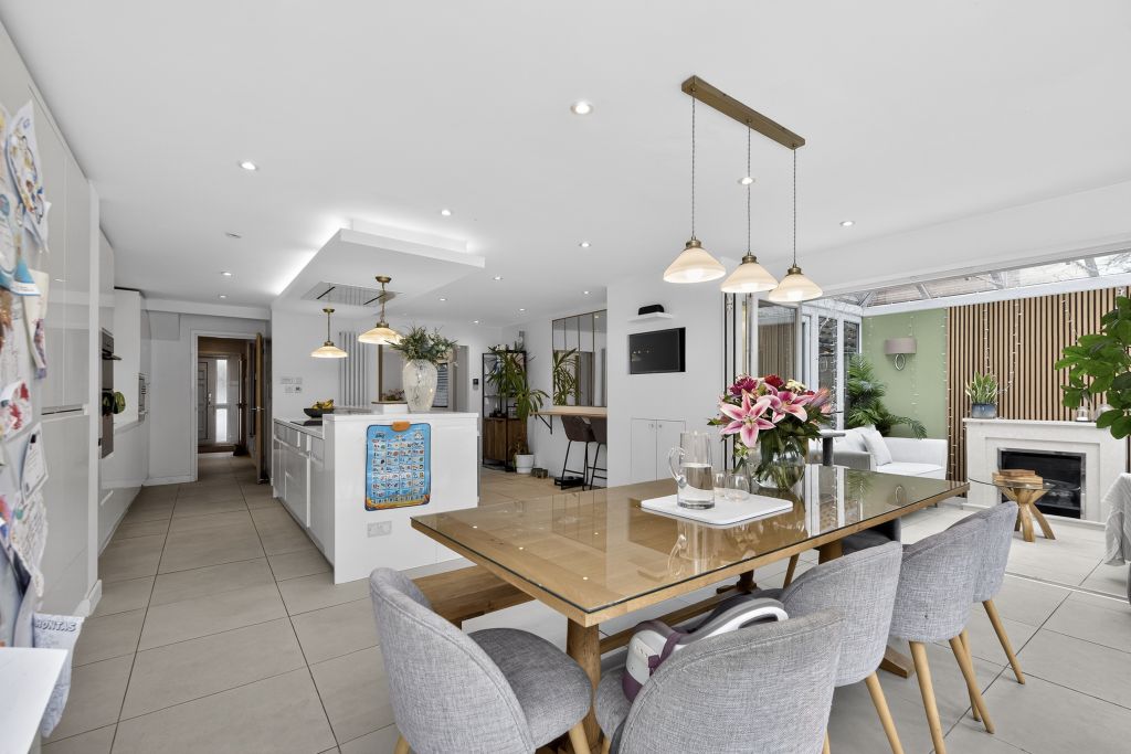 Property photo 3 of 15 Open Plan Living