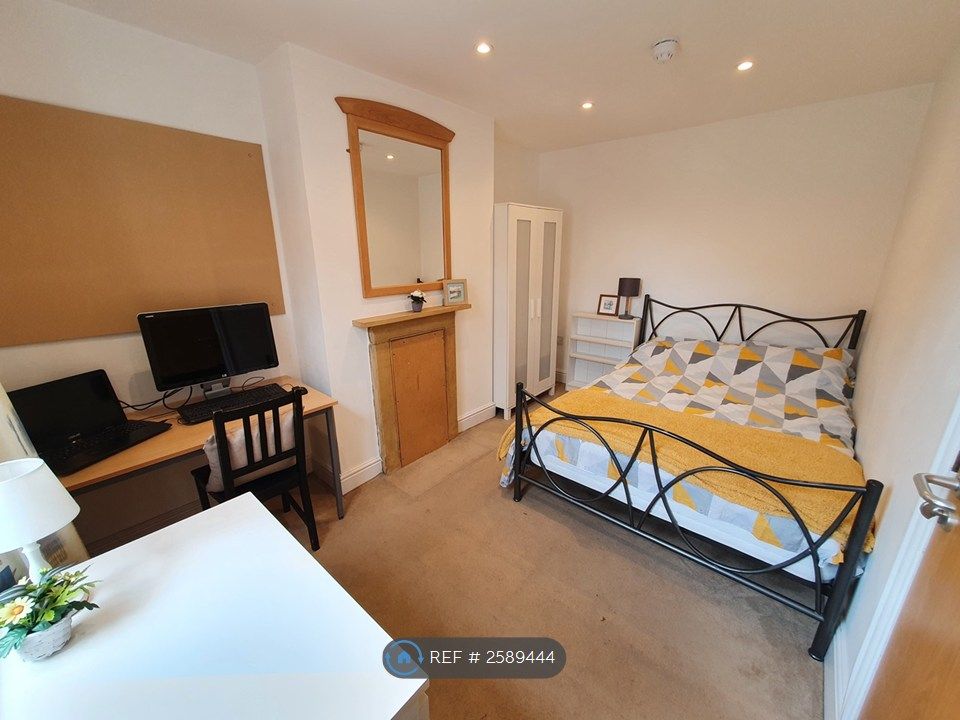 Property photo 3 of 8 Already Let Stc To A Full Time Student