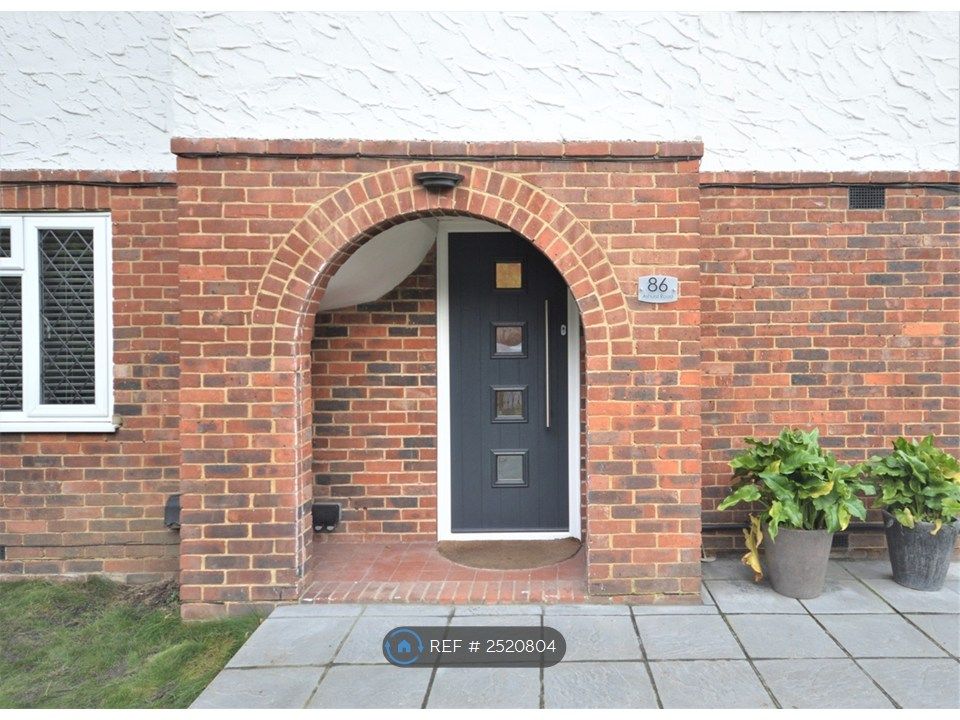 Property photo 2 of 20 Main Door
