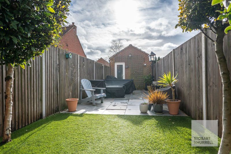 Property photo 2 of 21 Garden