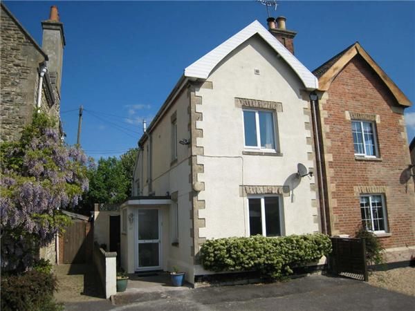 Property photo 1 of 9 Property Front