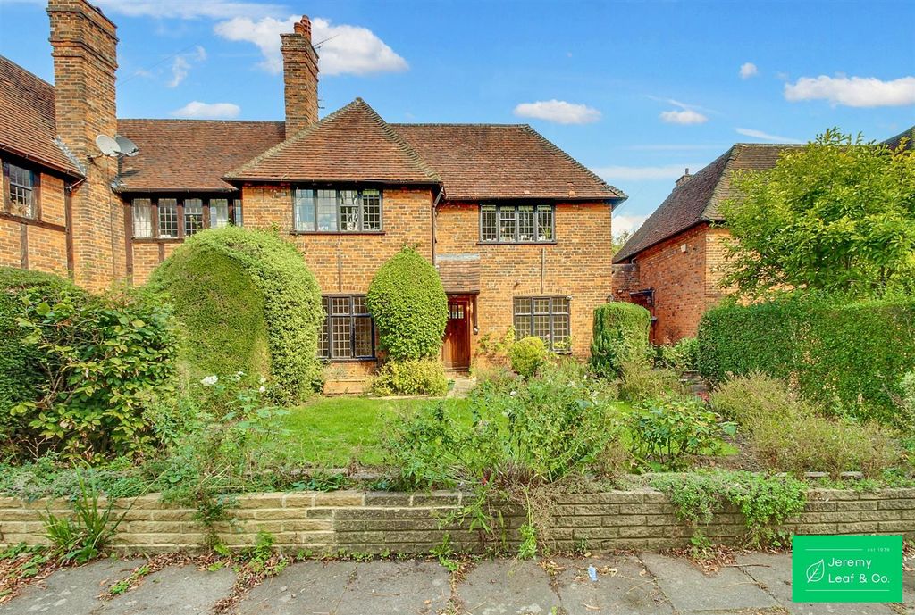 Property photo 1 of 14