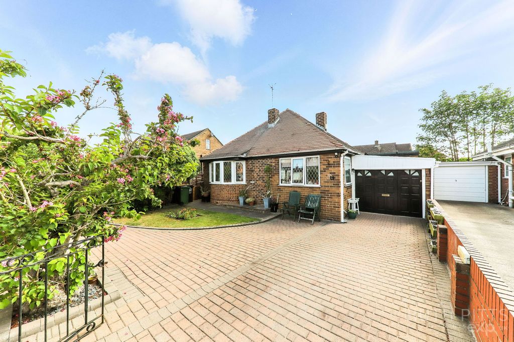 Property photo 1 of 30
