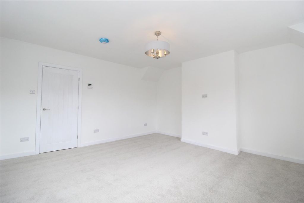 Property photo 3 of 11 Img_6600.Jpg