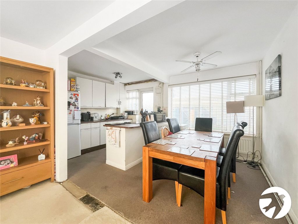 Property photo 3 of 15 Picture No. 09