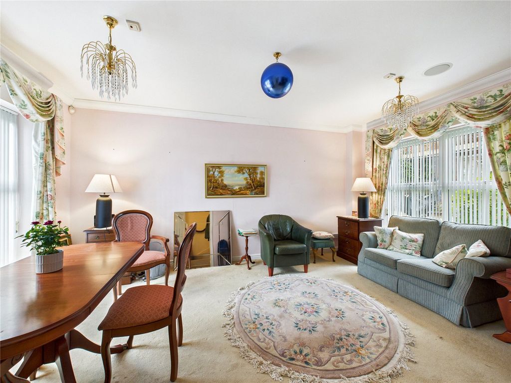 Property photo 2 of 15 Picture 2