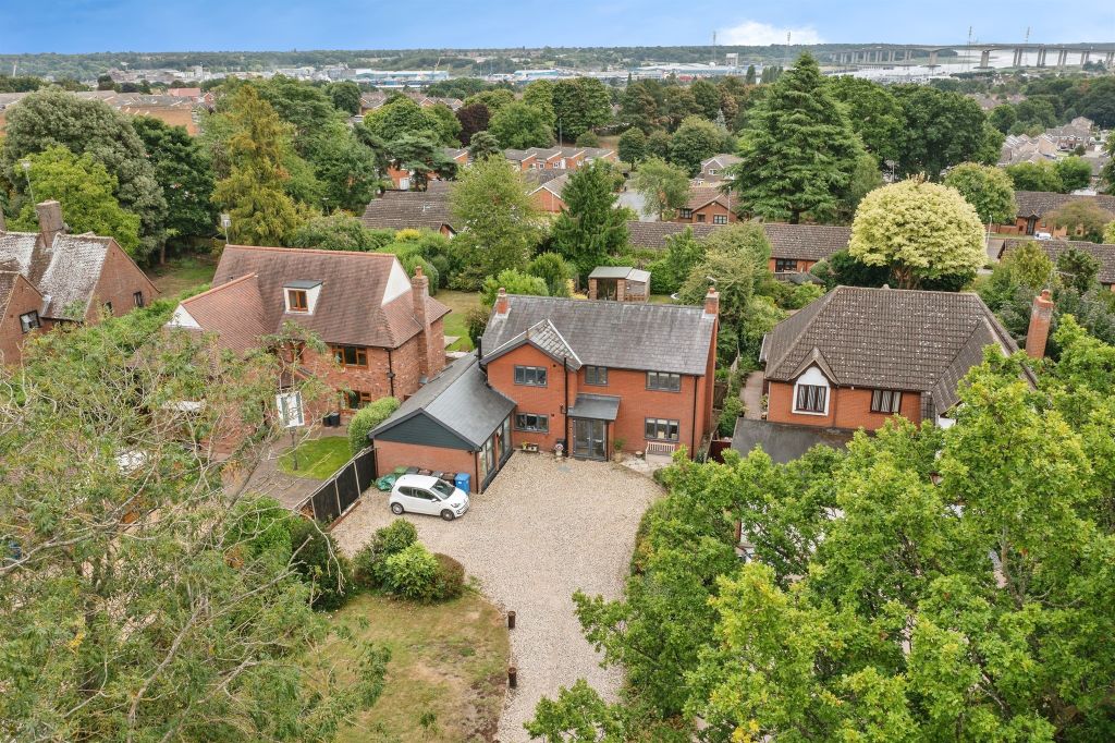 Property photo 1 of 30