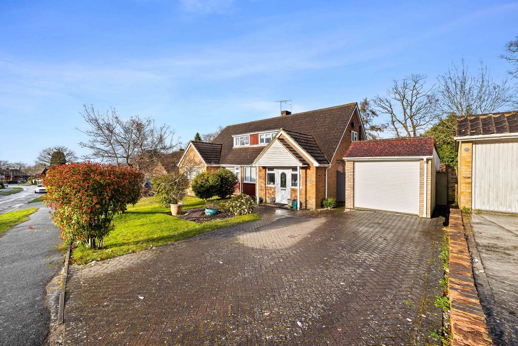 Property photo 1 of 11