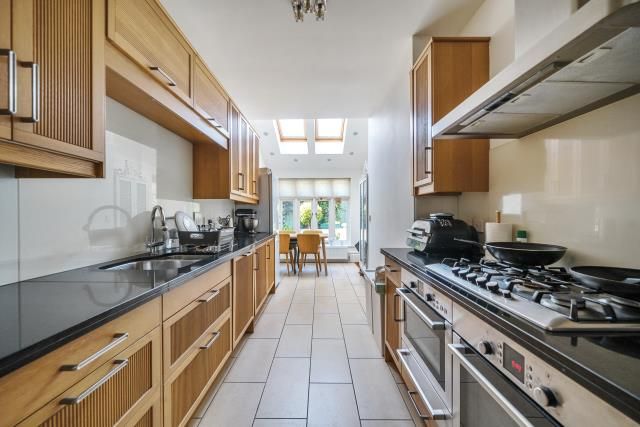 Property photo 1 of 18 Kitchen
