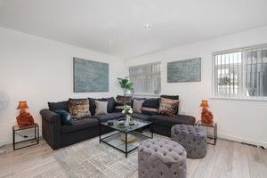 Property photo 1 of 36