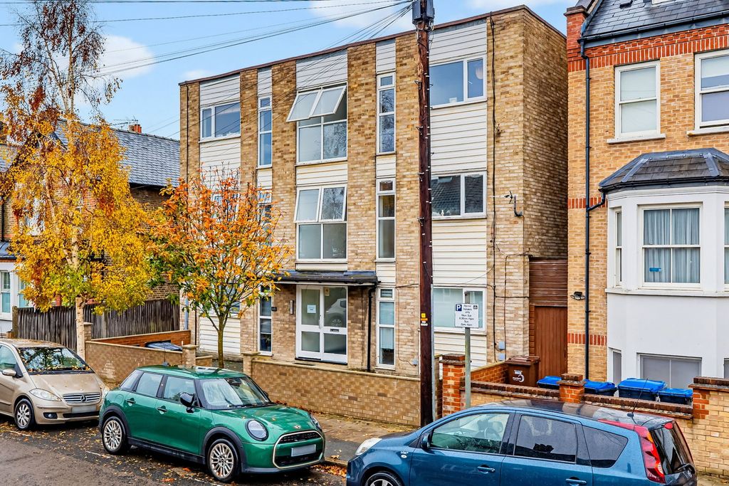 Property photo 1 of 13