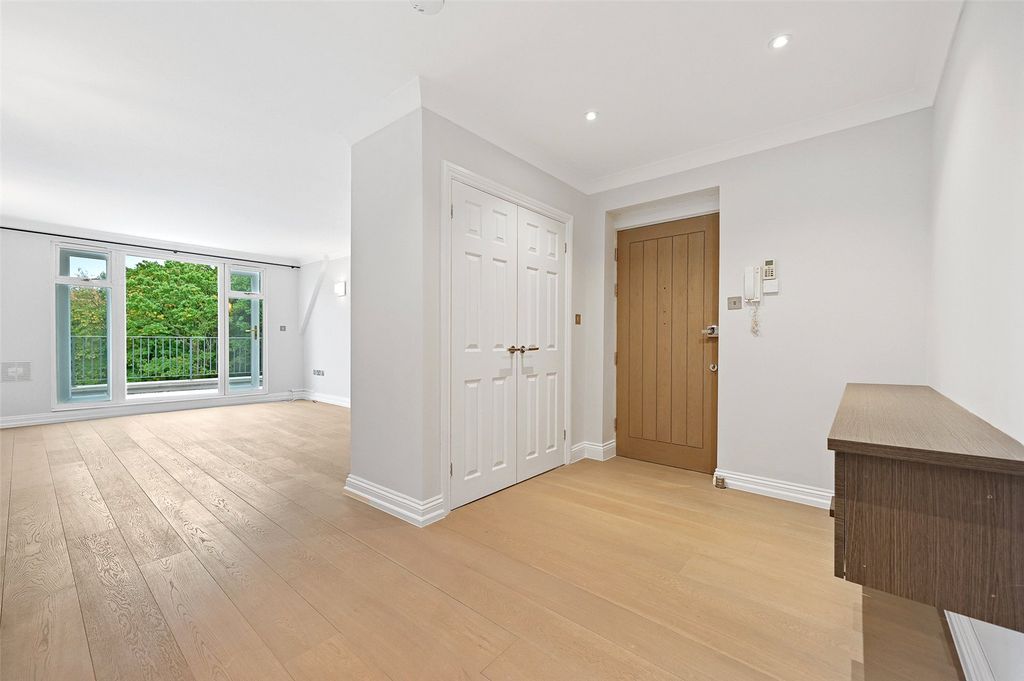 Property photo 2 of 9 Reception Room