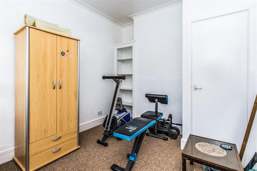 Property photo 3 of 7