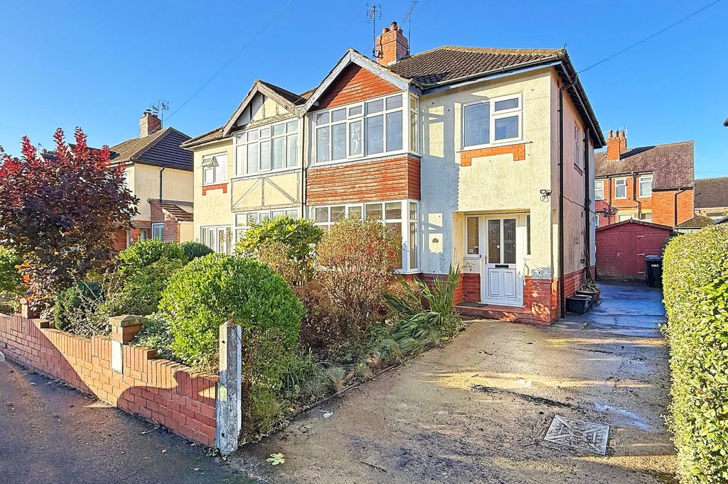 Property photo 1 of 16