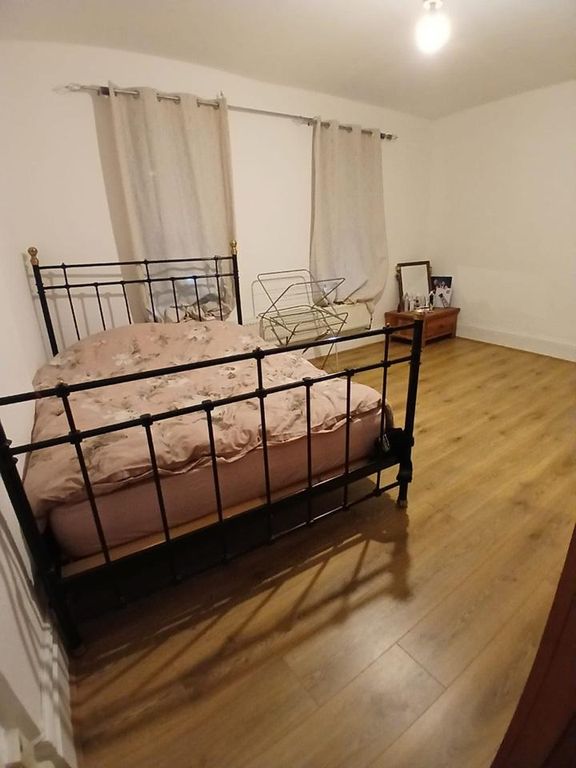 Property photo 2 of 10 Property