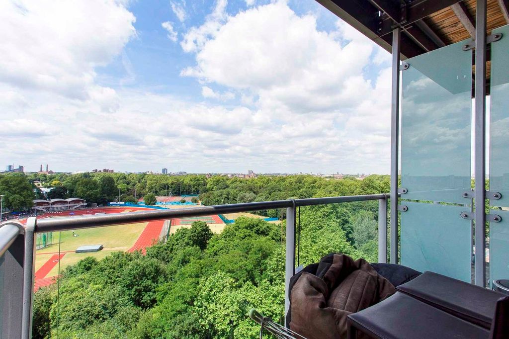 Property photo 3 of 7 Picture No. 23