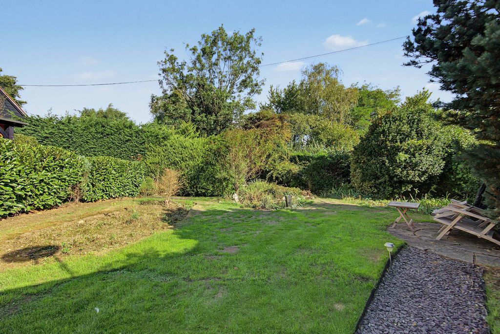 Property photo 3 of 16 5380942