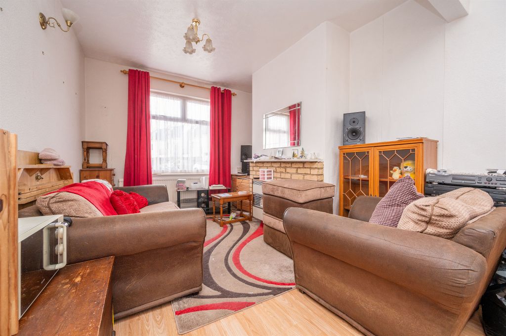 Property photo 2 of 7
