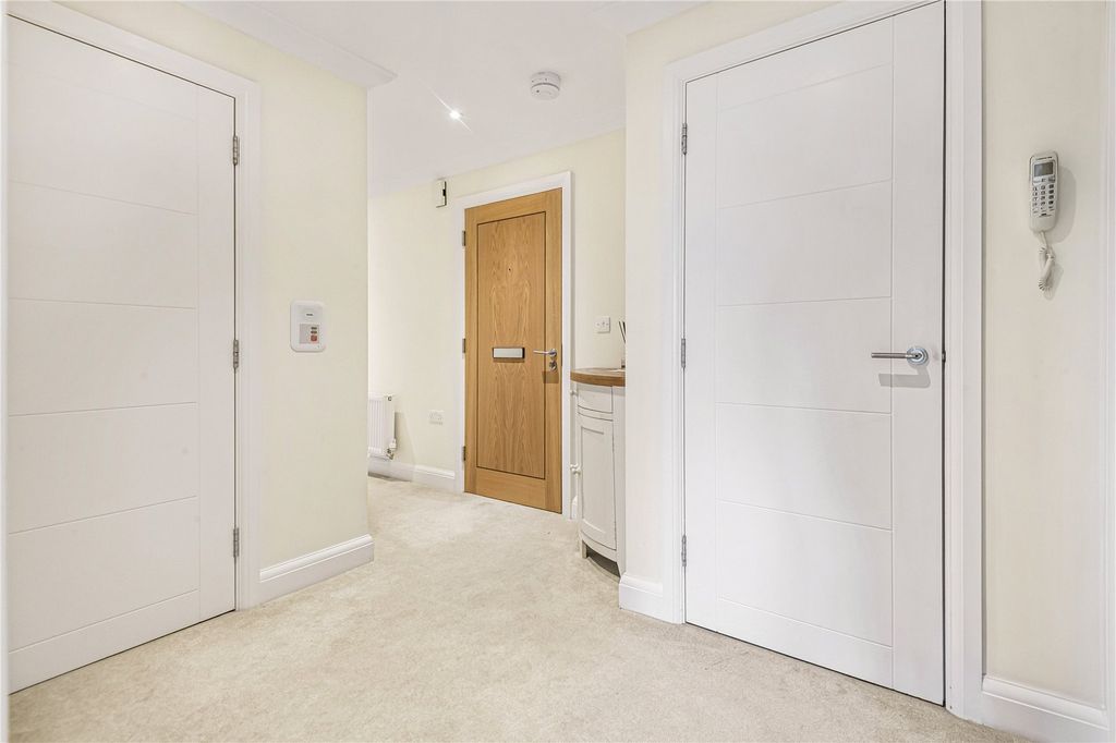 Additional image 10 of 2 bed flat for saleBolnore Road, Haywards Heath RH16