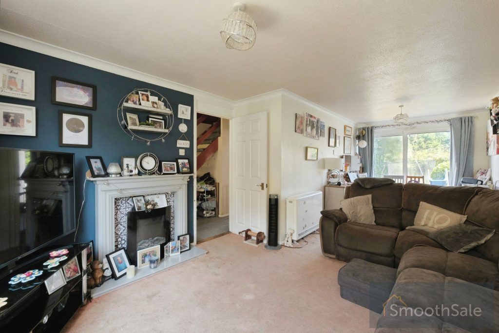 Property photo 3 of 24