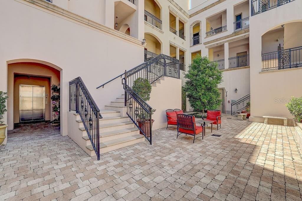 Property photo 2 of 19 <Alttext/>