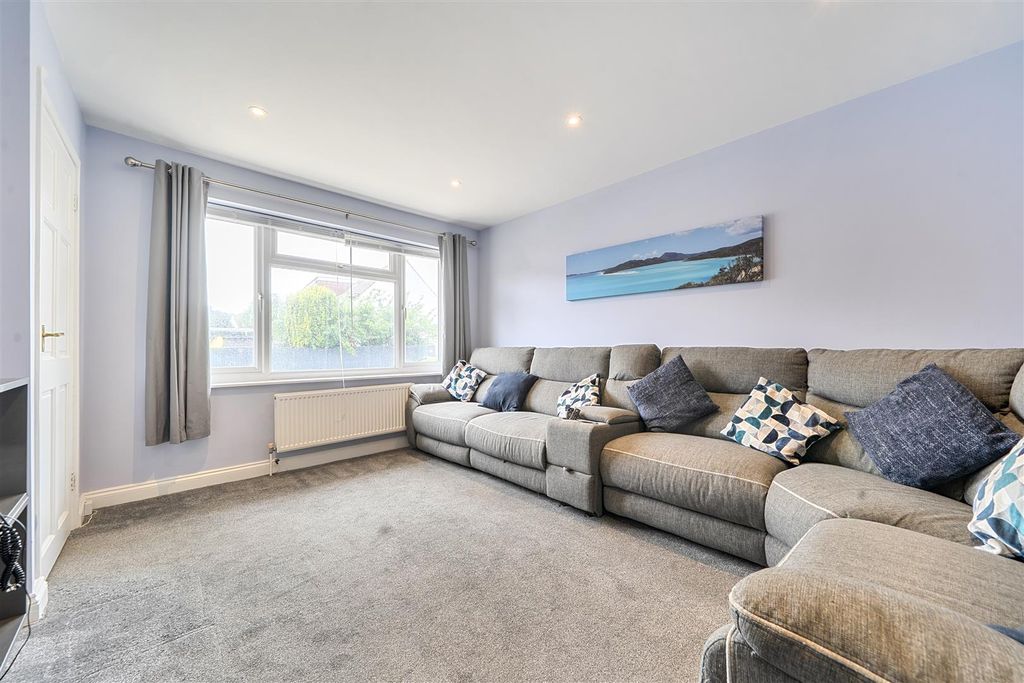 Property photo 3 of 17 1477791-13-6A2c26Ca973B1.Jpg
