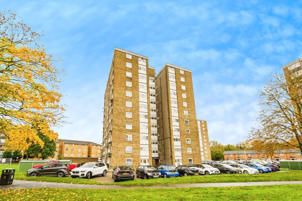 Property photo 1 of 13