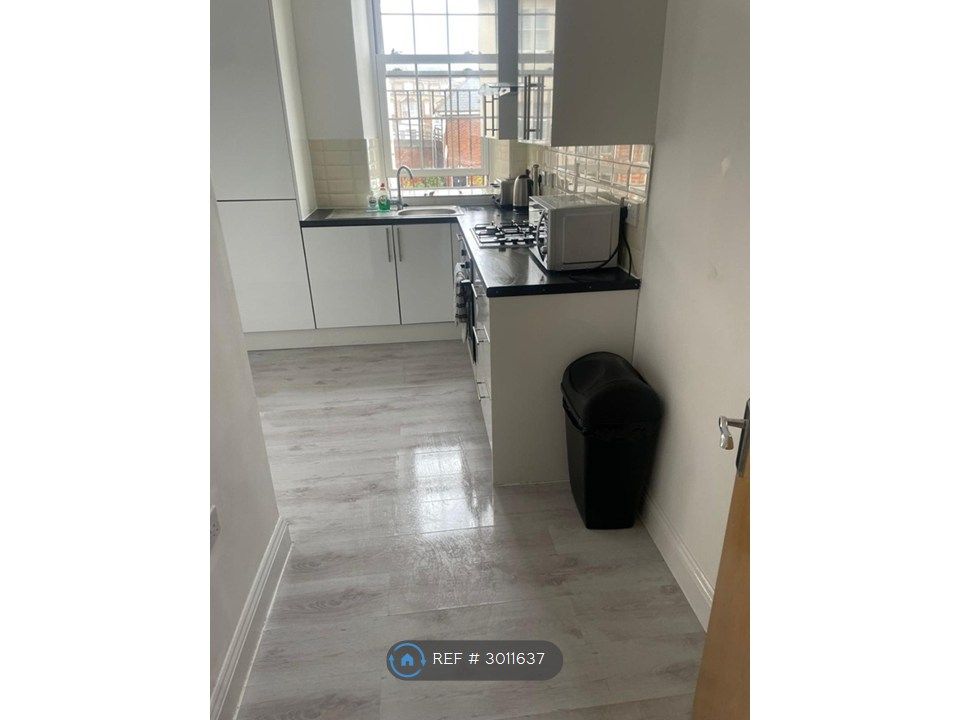 Property photo 2 of 4