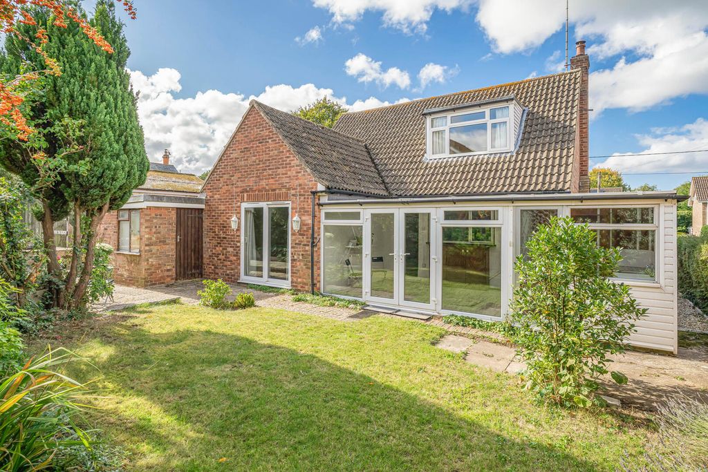 Property photo 1 of 23 25_62669-1.Jpg