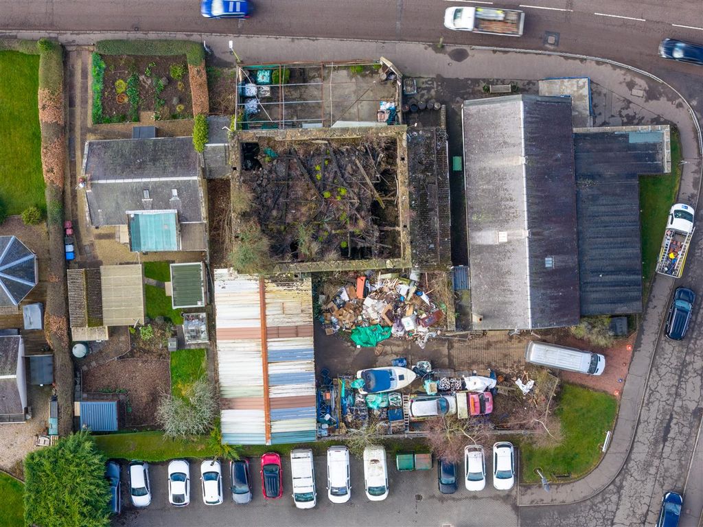 Property photo 1 of 7 1