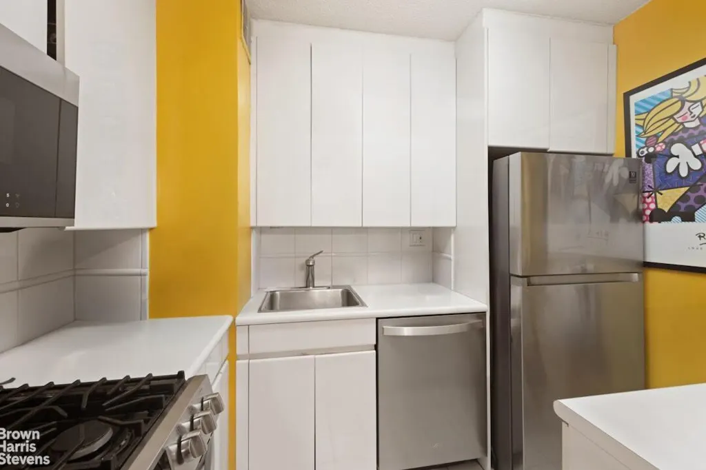 Property photo 3 of 12 <Alttext/>
