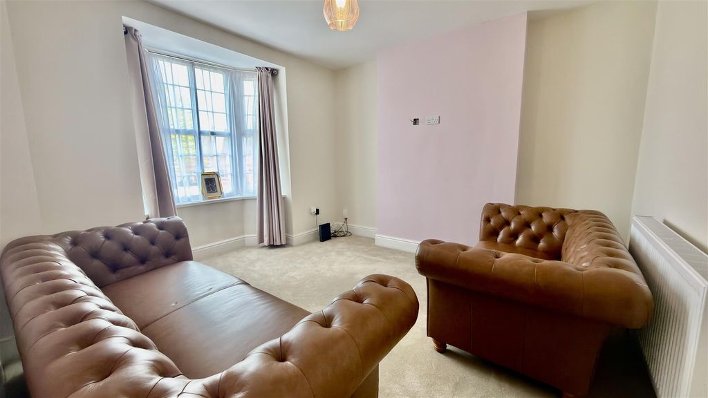 Property photo 2 of 19 Img_7882.Jpeg