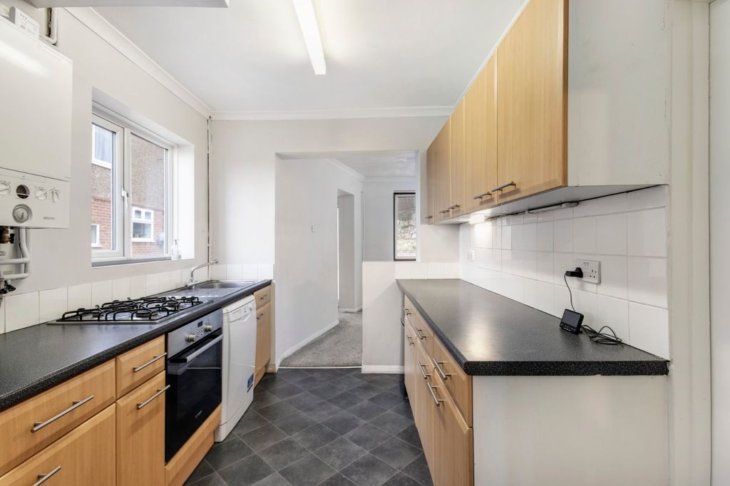 Property photo 3 of 21 Picture No. 05