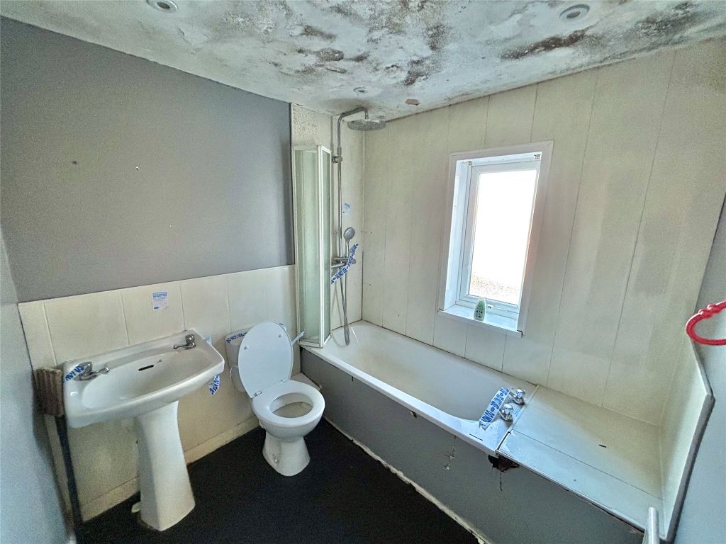 Property photo 2 of 2 Picture No. 05