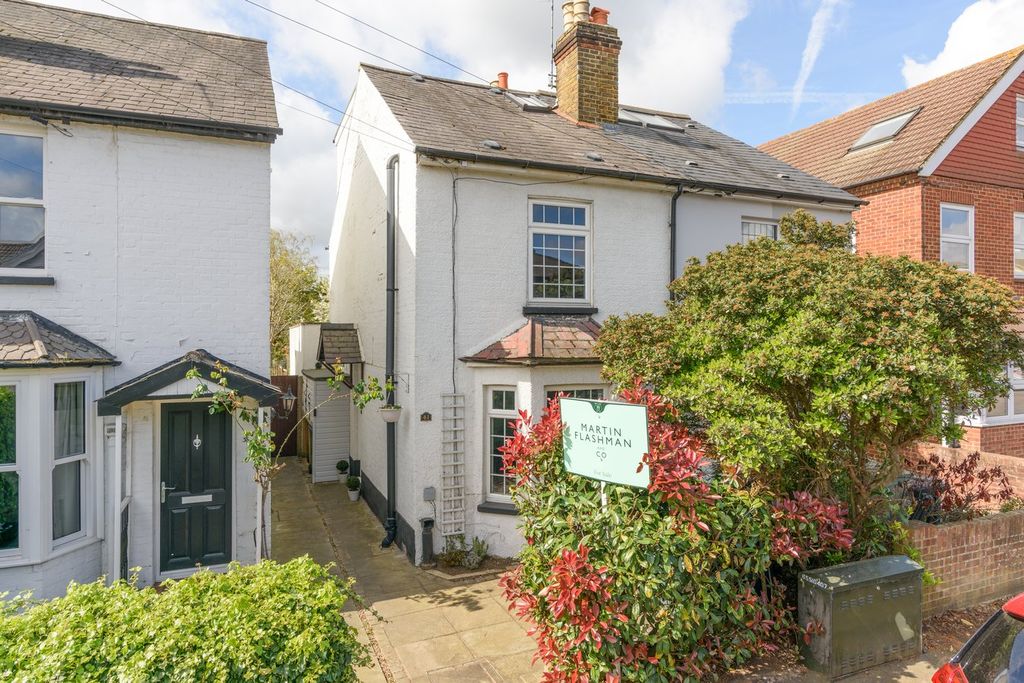 Property photo 1 of 23