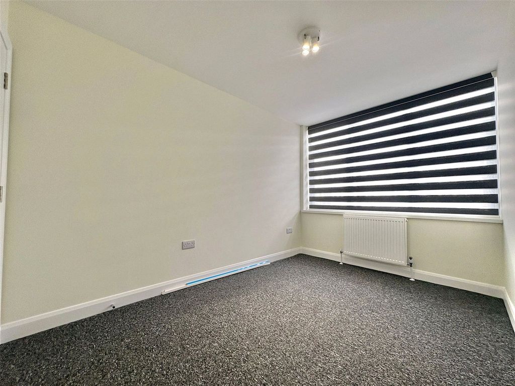 Property photo 3 of 10 Picture No. 03