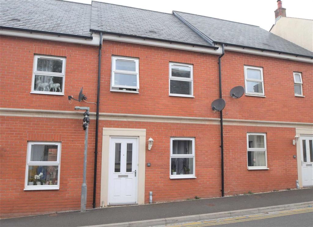 Property photo 1 of 8 Seddons Tiverton