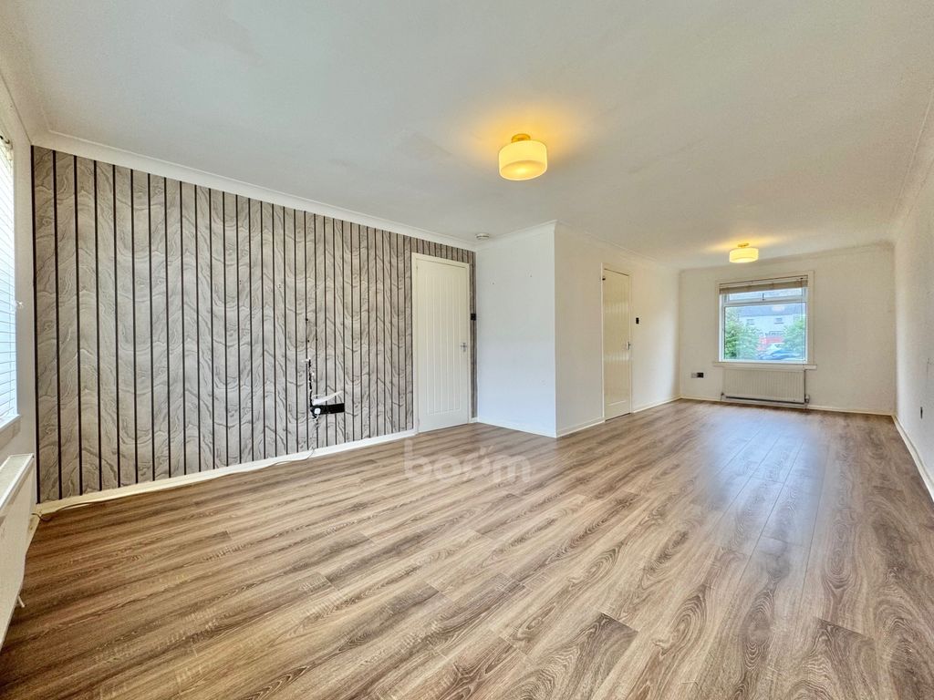 Property photo 2 of 31 Img_8090