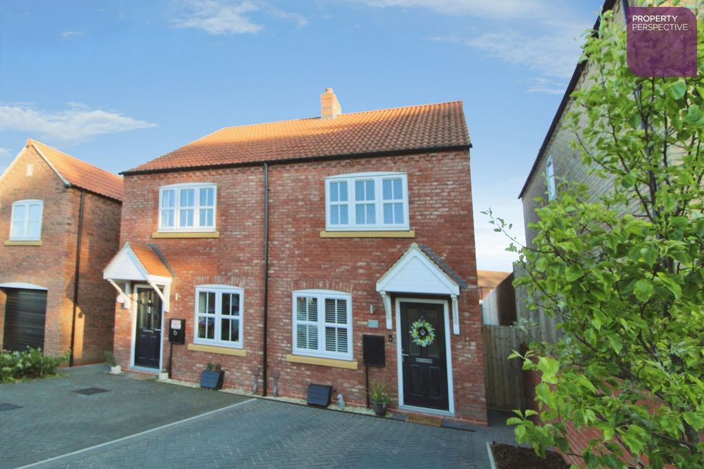 Property photo 1 of 11 Pbox-Img.Jpg