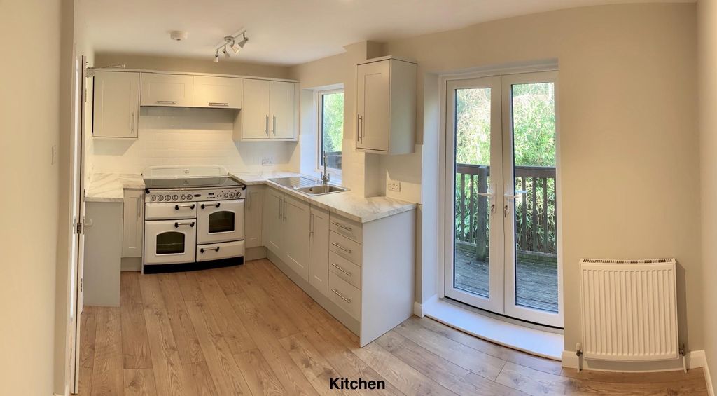 Property photo 2 of 29 Img_1158.Jpg