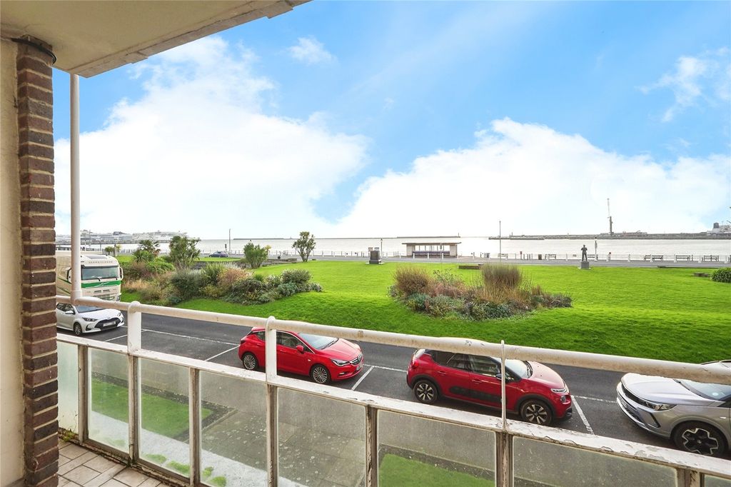 Property photo 1 of 21 Picture No. 10