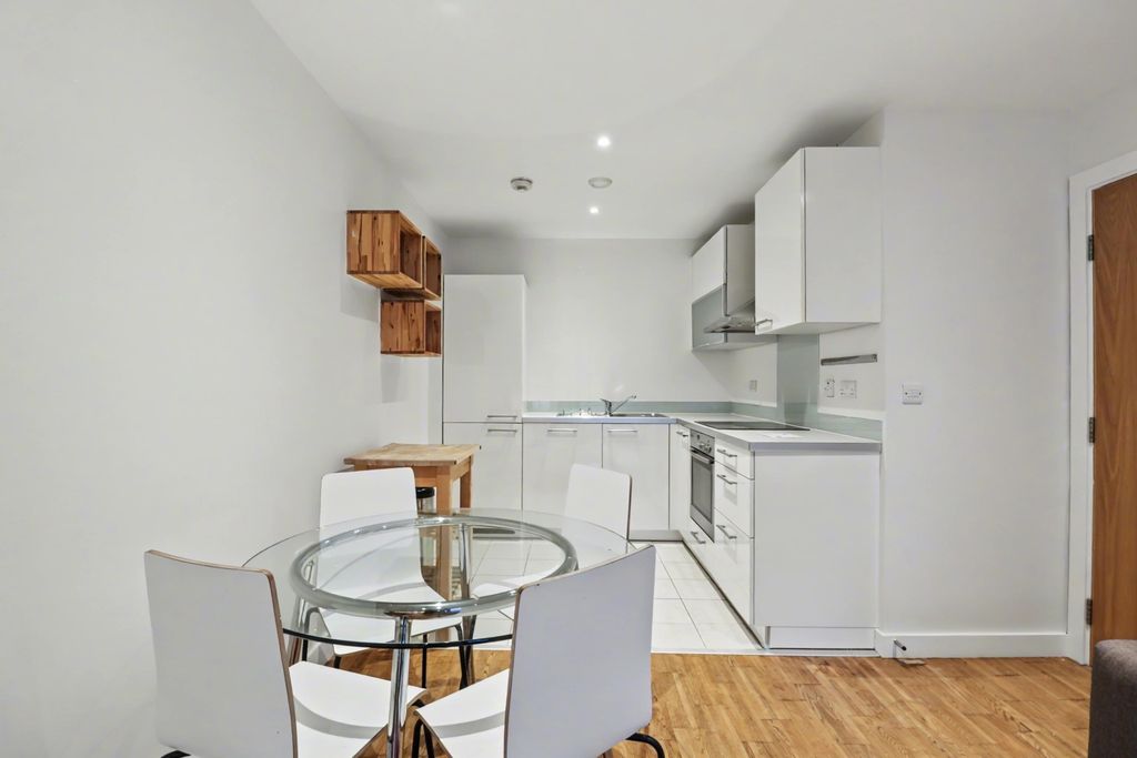 Property photo 3 of 11 Img_0657