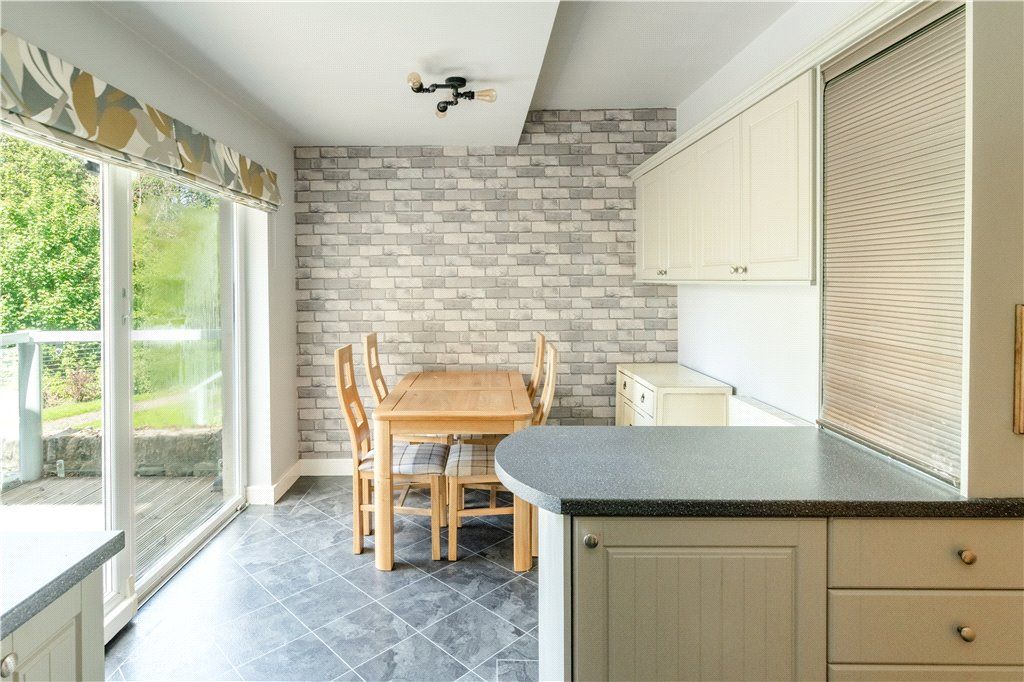 Property photo 3 of 16 Dining Kitchen