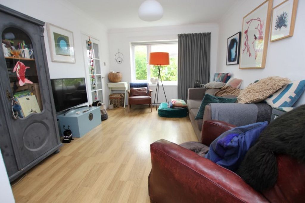 Property photo 3 of 13
