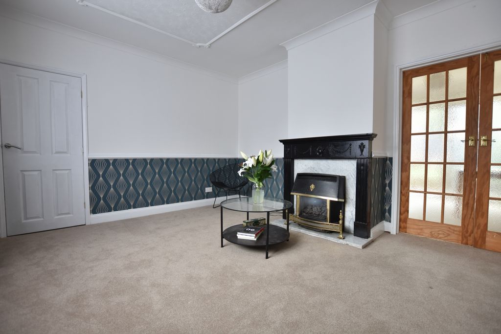 Property photo 1 of 8 Reception Room