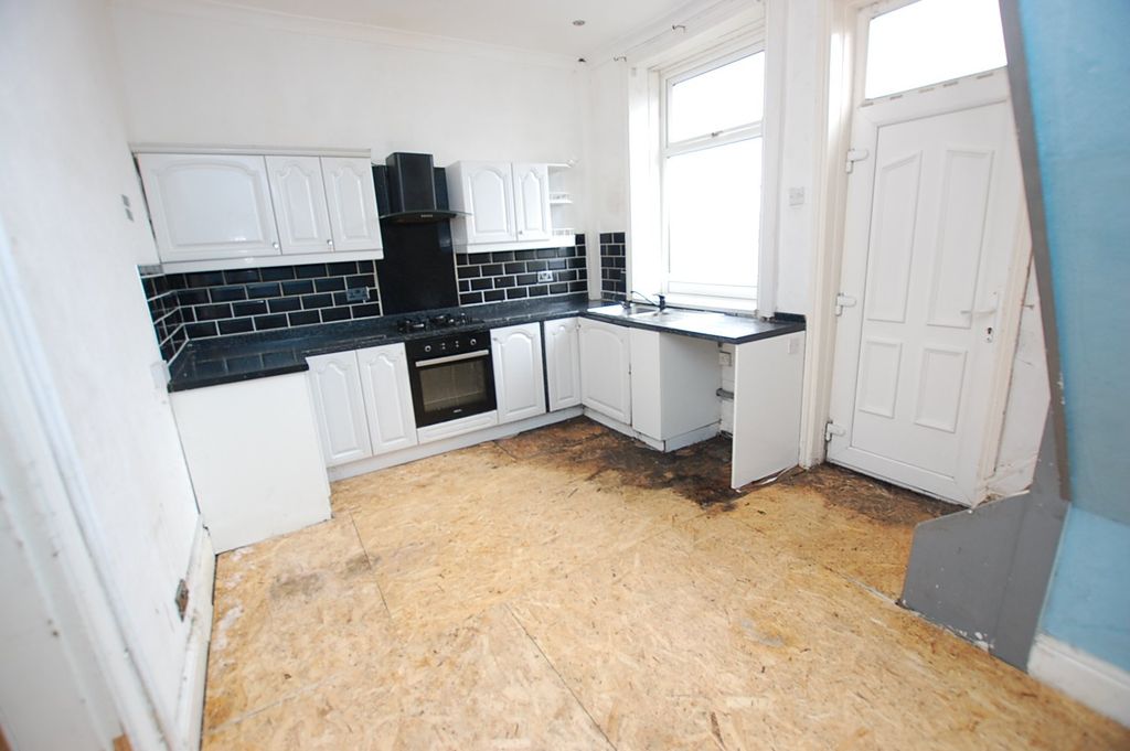 Property photo 3 of 7 Picture No. 15