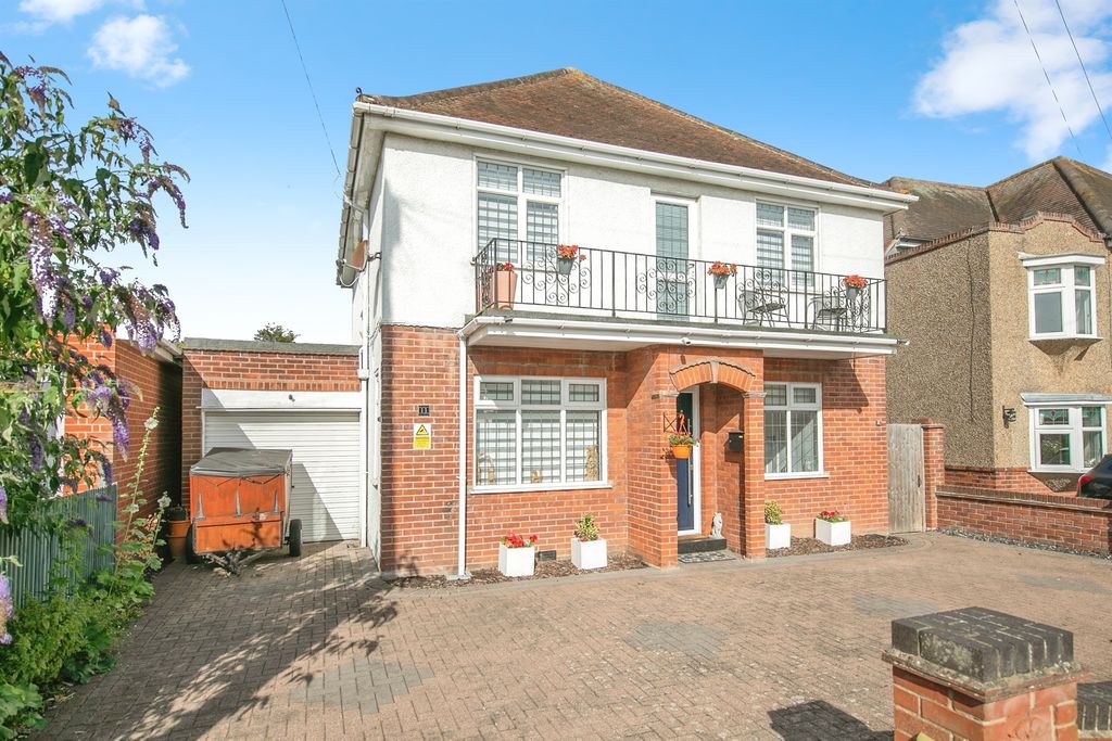 Property photo 1 of 19