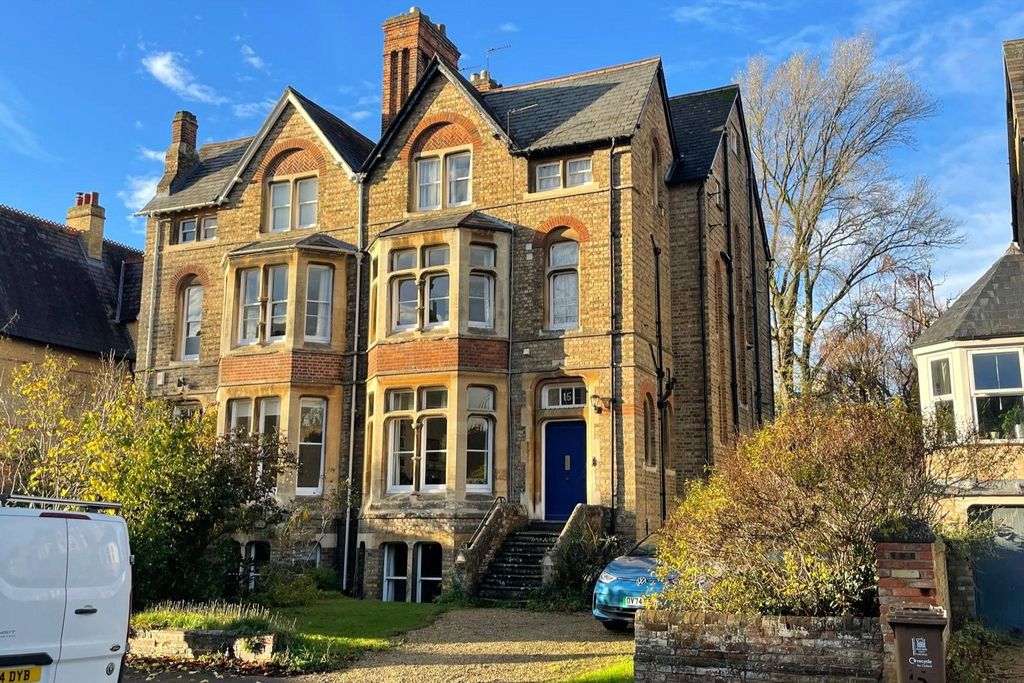 Property photo 1 of 15 Picture No. 41